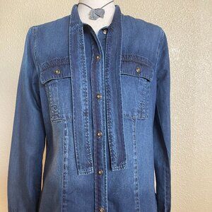 CAbi womens denim long sleeve Size M CUTE!